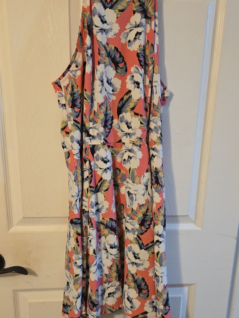 Hollister Pink Floral Sleeveless Midi Dress
